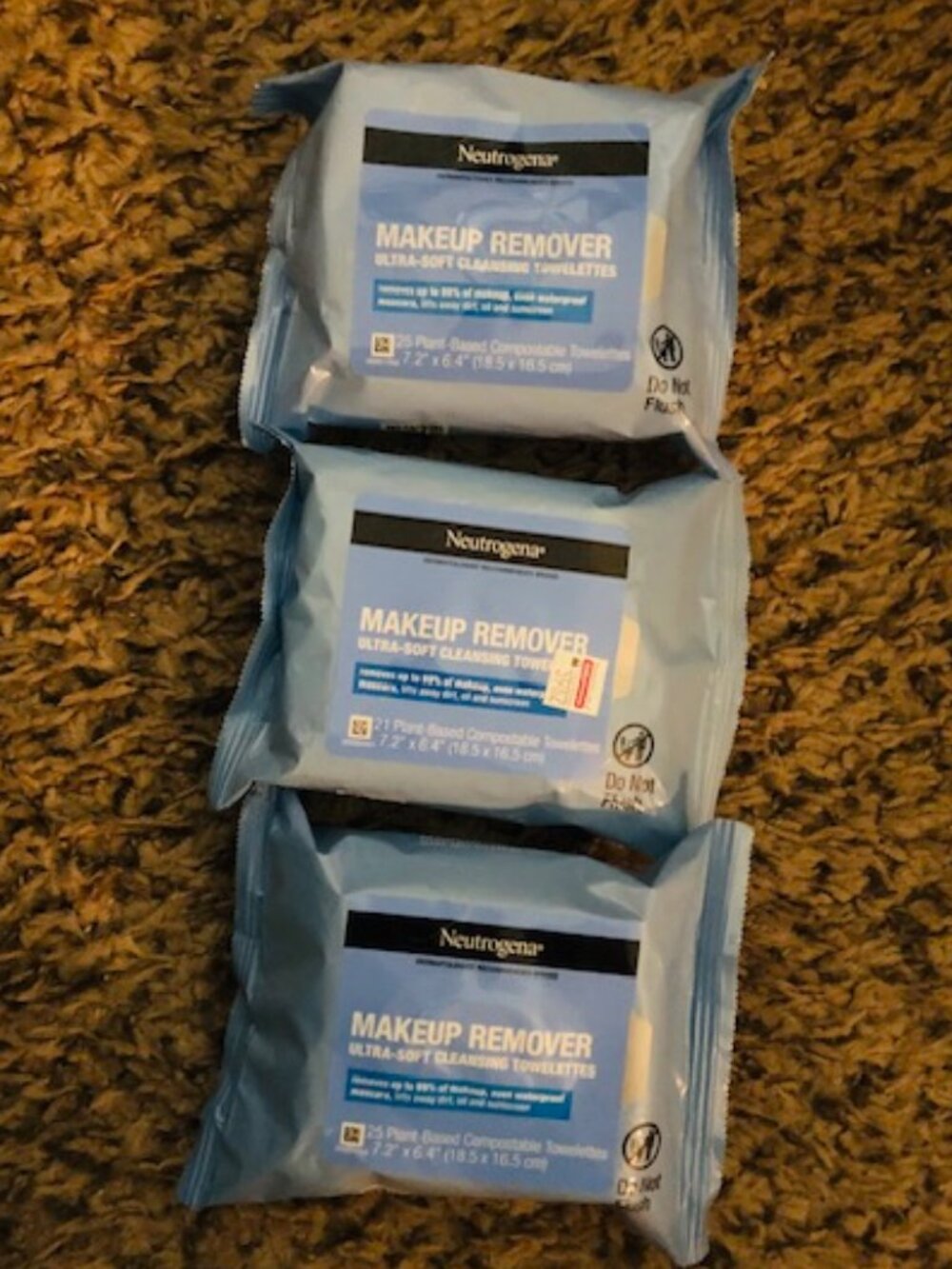 3 - Neutrogena Makeup Remover Wipes